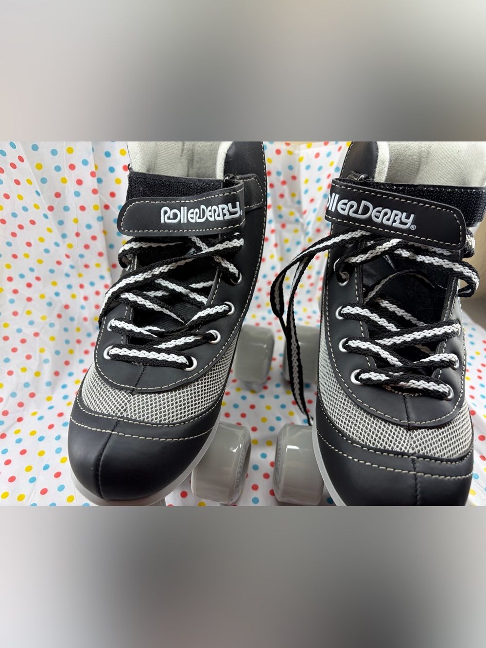 Roller Derby Classic Black & Gray Quad Roller Skates